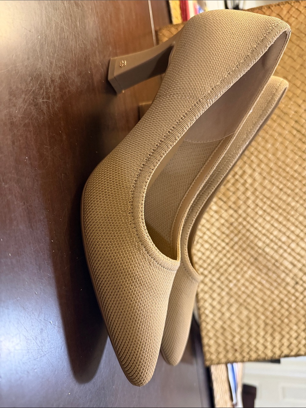 Women's Neutral Knit Pointed Toe Block Heel Pump